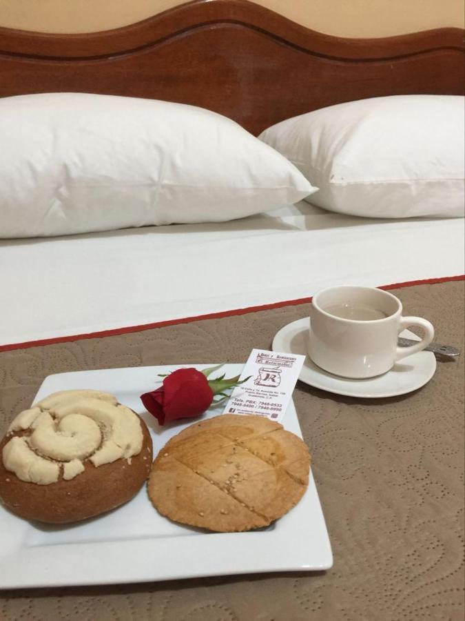 פוארטו באריוס Hotel El Reformador מראה חיצוני תמונה