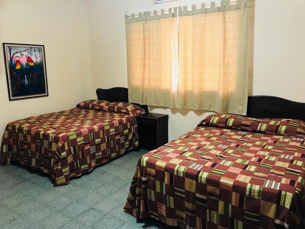 פוארטו באריוס Hotel El Reformador מראה חיצוני תמונה